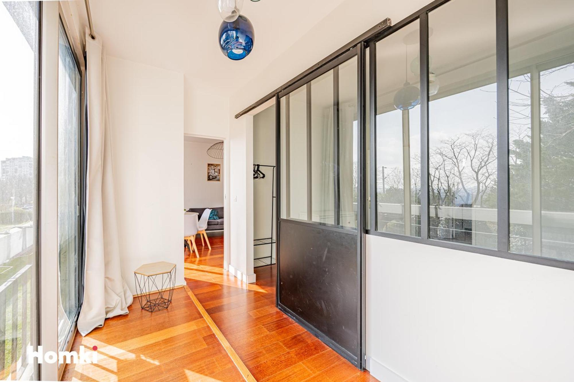 Beau T3-Residence Calme-Proche Paris/La Defense Сюрен Екстер'єр фото